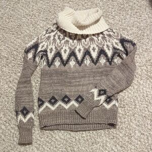 Abercrombie Fair Isle Sweater Cowl Neck Thick Knit Holiday Top Size XS
